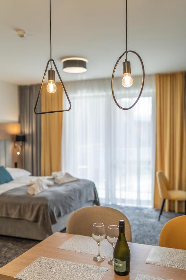 Lux apartmán v hoteli Akvamarín Bešenová Esterno foto