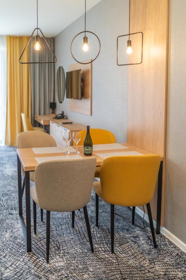 Lux apartmán v hoteli Akvamarín Bešenová Esterno foto